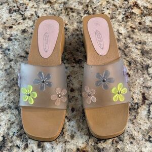 Women's Vintage 90’s Floral Slide Sandals. Lower East Side. Size 9.5